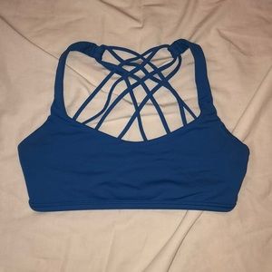 Lululemon Free to Be Bra